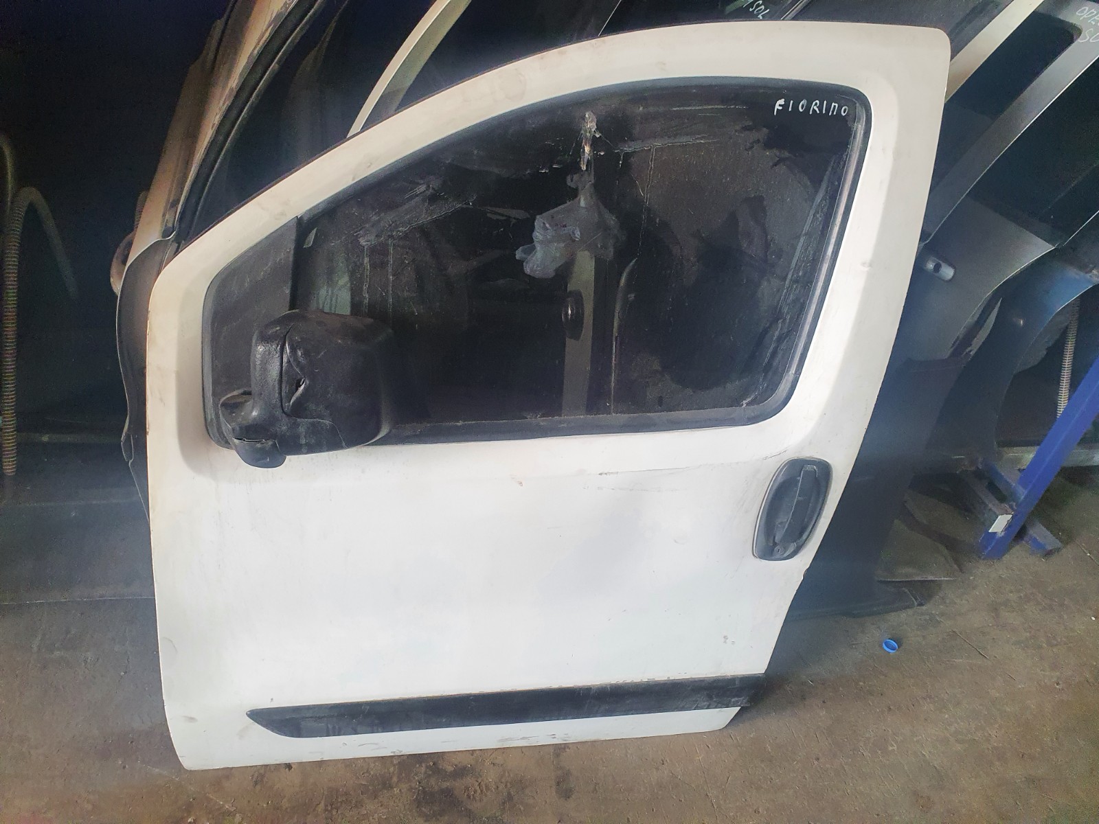 fiorino sol ön kapı